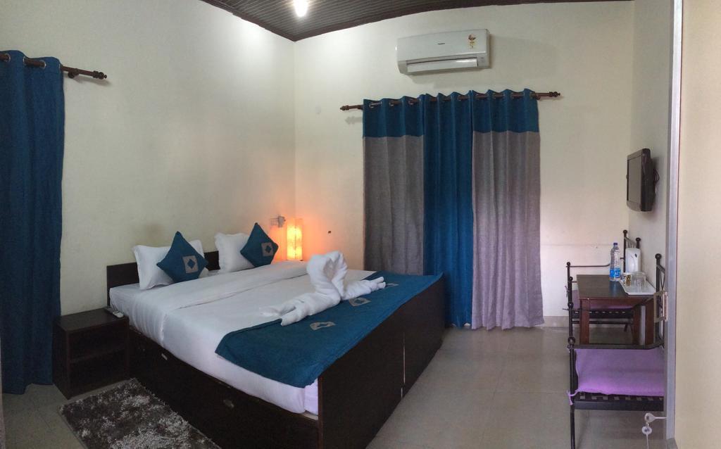 Hotel Sukhsadan Dehradun Zimmer foto